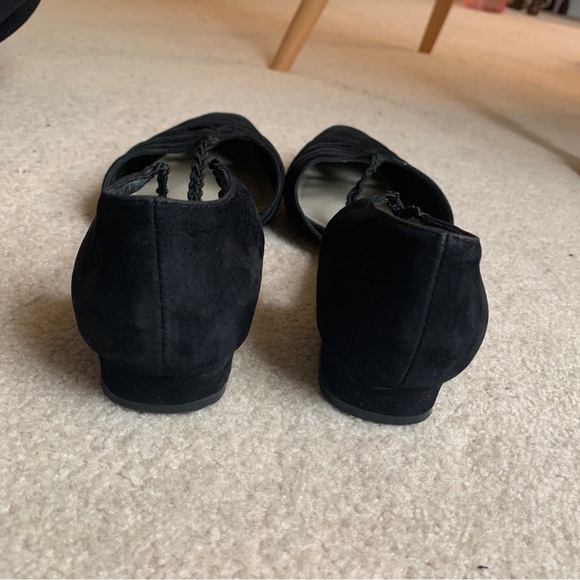 faux suede black pointed toe flats w/ tiny 1/2” heel - Picture 5 of 7